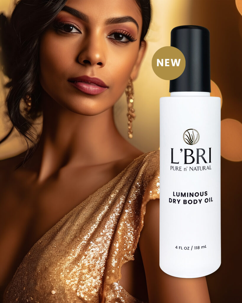 Woman wearing Luminous Dry Body Oil